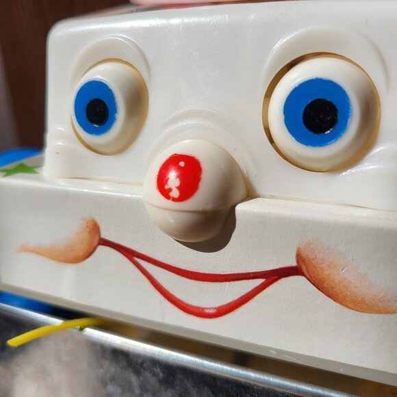 Vintage Fisher Price Toy Chatter Telephone 1985 - Picture 3 of 15